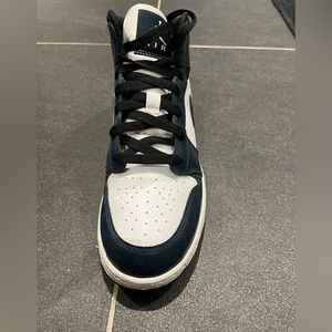 Nike Jordan teal 39 with box. Worn twice.